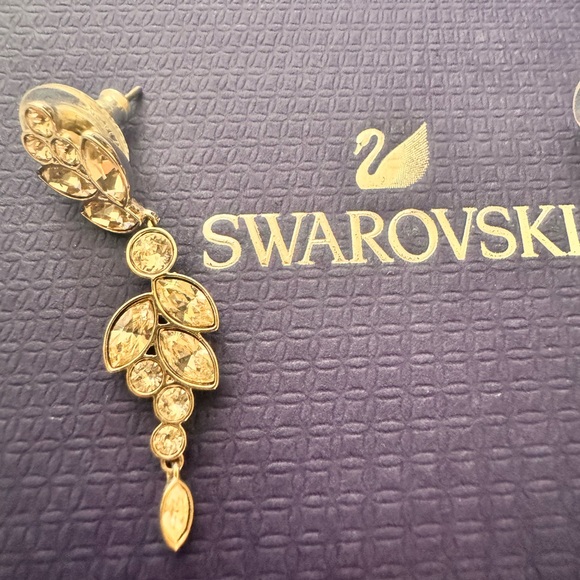 Swarovski Earrings 🥂 - Picture 3 of 3